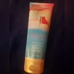 Bath & Body Works Endless Weekend Body Cream